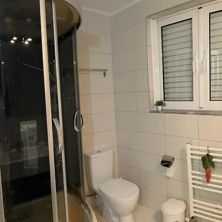 Kosta 2-bedroom 아파트 Sarandë