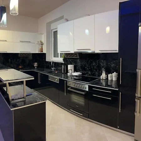 아파트 Kosta 2-bedroom Sarandë